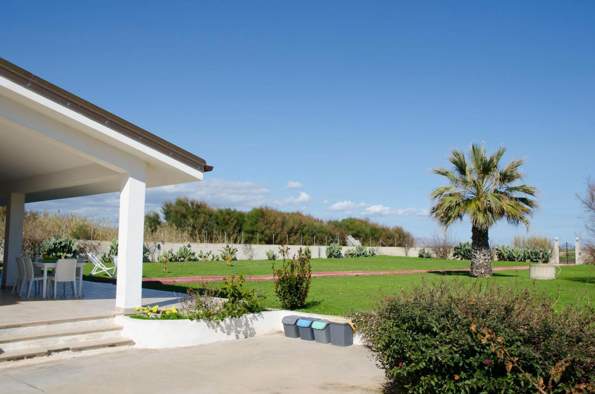 Villa Soleado, Marzamemi - Sea Front Villa Reitani Екстериор снимка